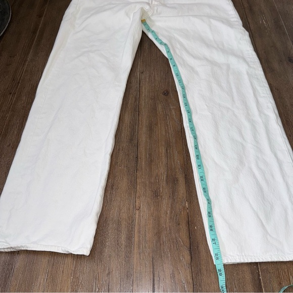 Men’s Levi’s 501 White Jean 32x28 Straight fit Button a fly - Picture 6 of 13